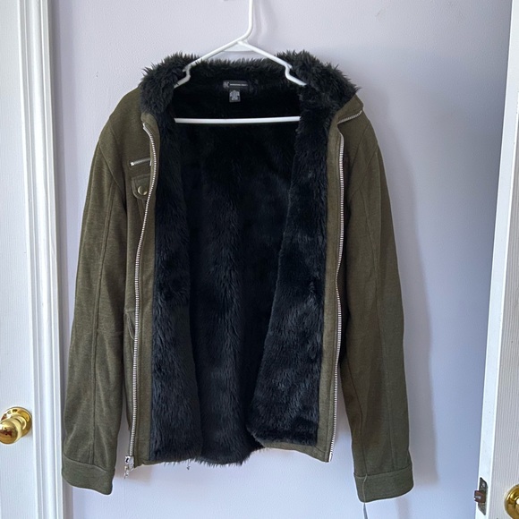 NEW WITH TAGS faux fur lined INC jacket - Picture 5 of 6